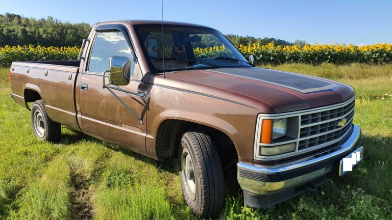 Chevrolet C2500 mit H Zulassung V8 – 1988