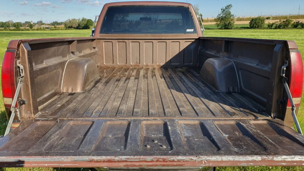 Chevrolet C2500 mit H Zulassung V8 – 1988