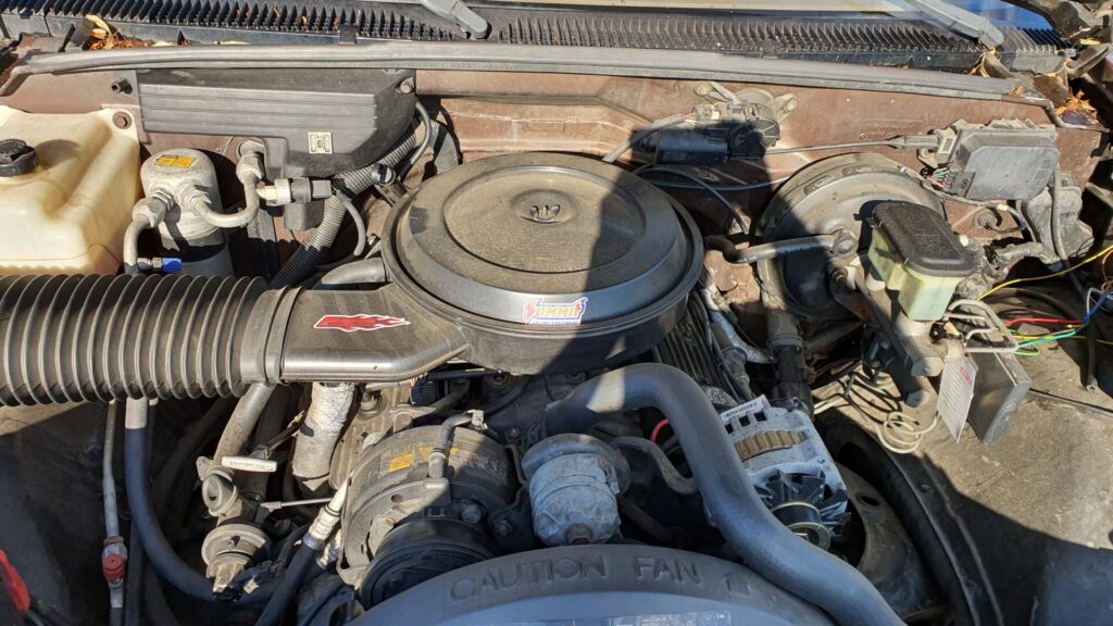 Chevrolet C2500 mit H Zulassung V8 – 1988