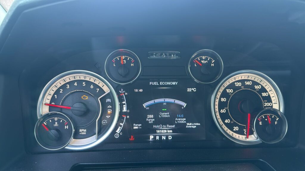 DODGE RAM 1500 Crew Cab