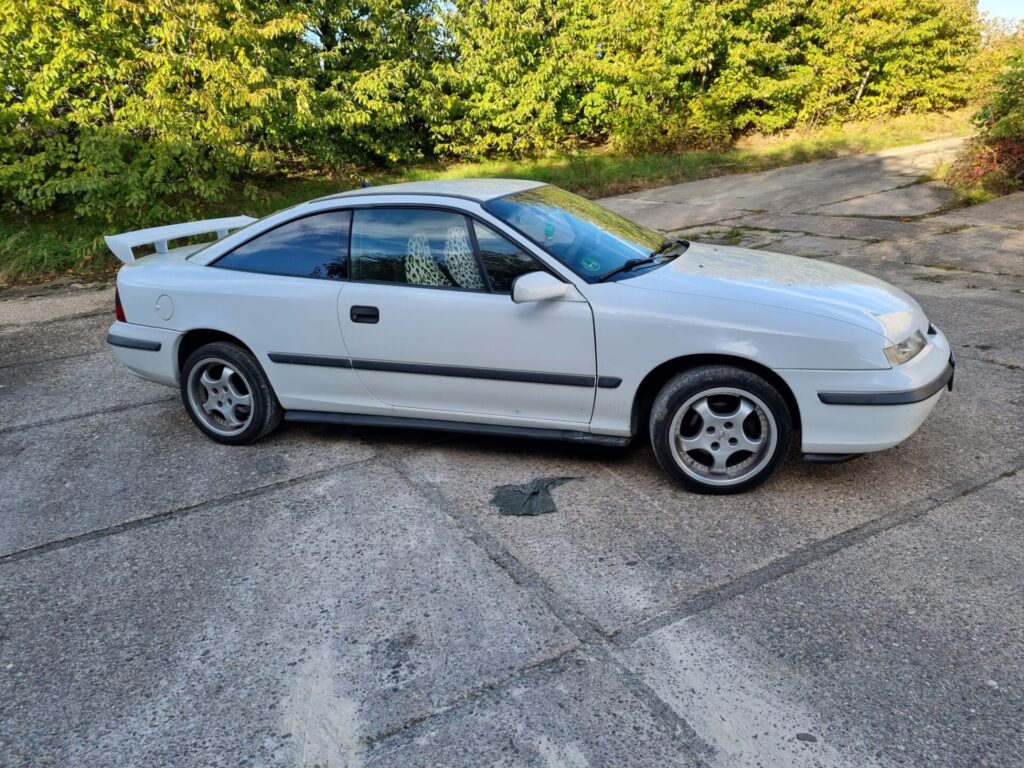 Opel Calibra 2.0L – Automatik – 115PS – Oldtimer