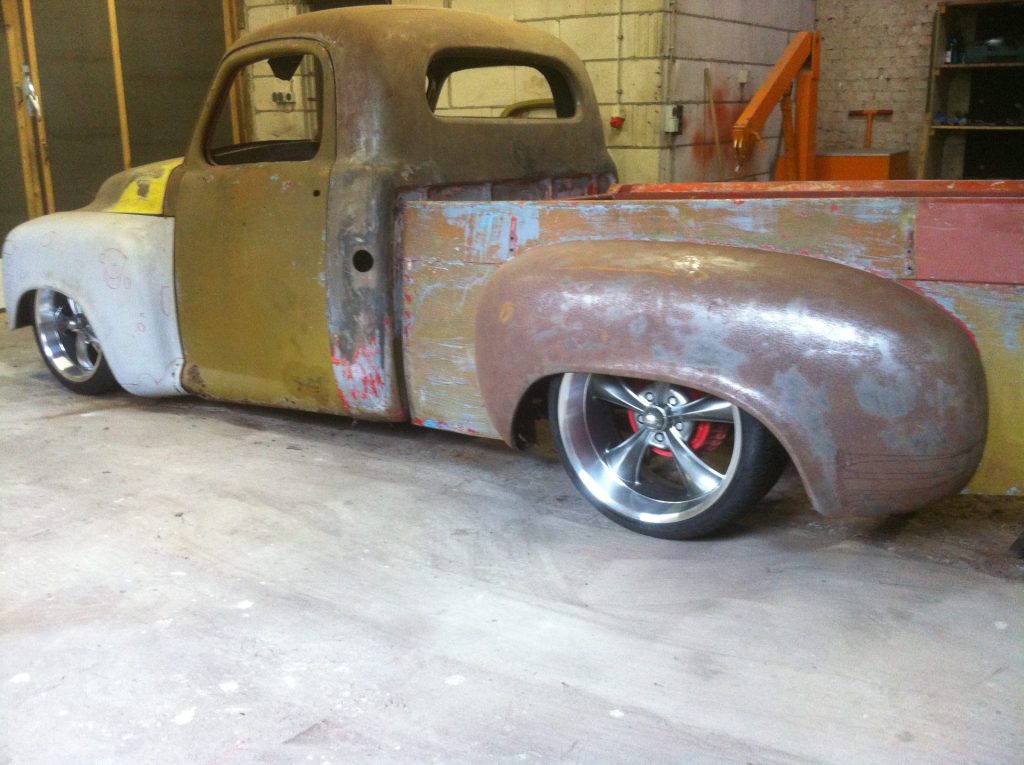 Studebaker 2R5 Pick Up Projekt Hot Rod