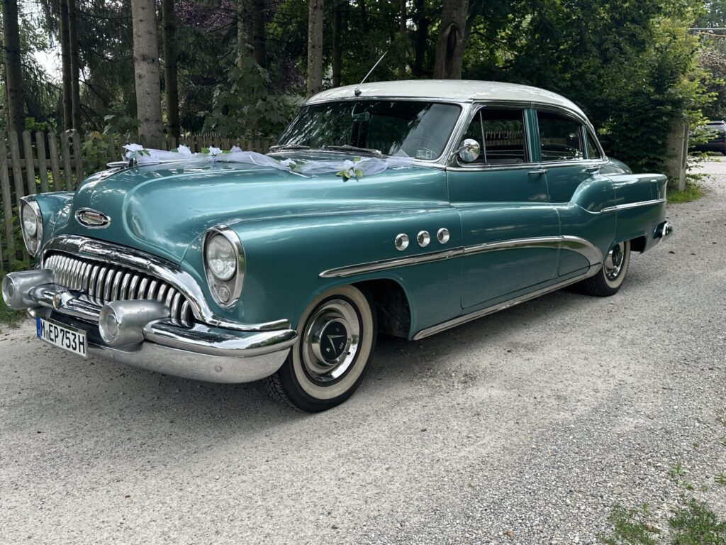 „Buick Eight Special Deluxe 1953 – Traumhafter US-Oldtimer“