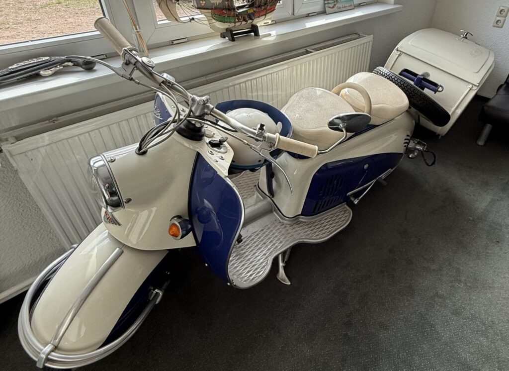 BERLIN ROLLER MIT ANHÄNGER CAMPI