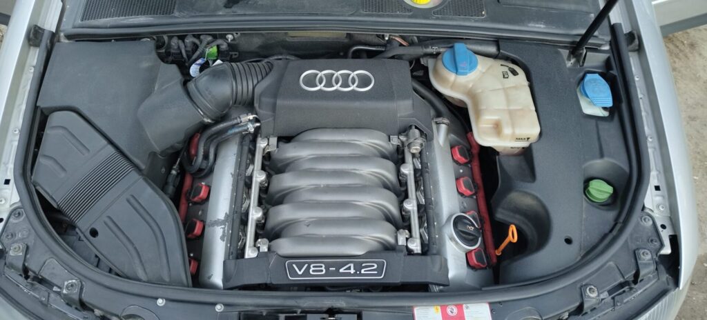 Audi s4 b6 V8 Avant Handschaltung notverkauf