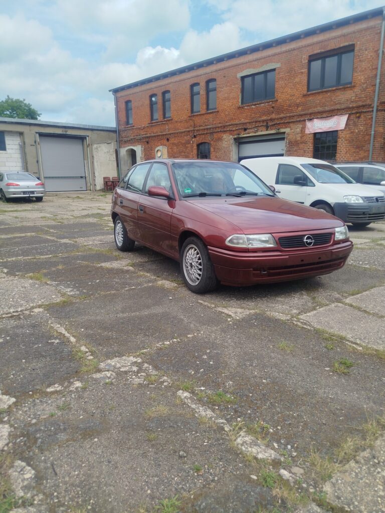 Opel Astra F