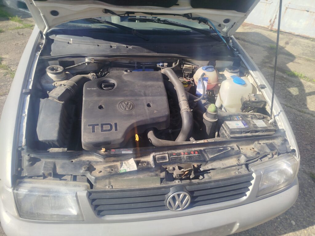 VW Caddy 9kv TDI mit Klima
