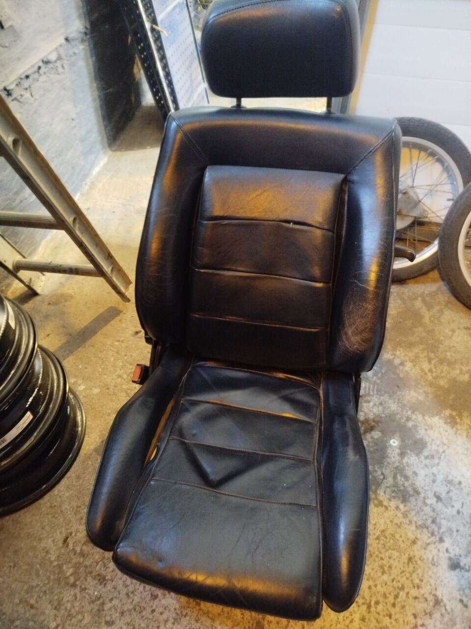 Golf2 Fahrersitz Leder