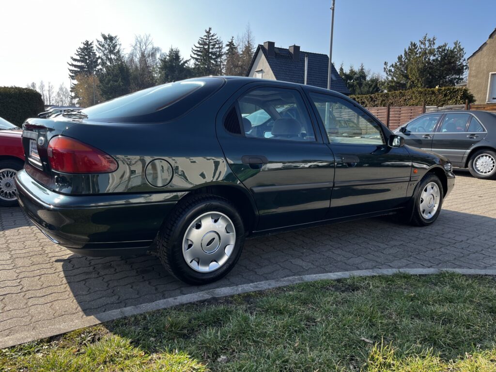 Ford Mondeo GLX 1.8 (MK 1) *Klima*Automatik*1.Hd.*94tkm*rostfrei