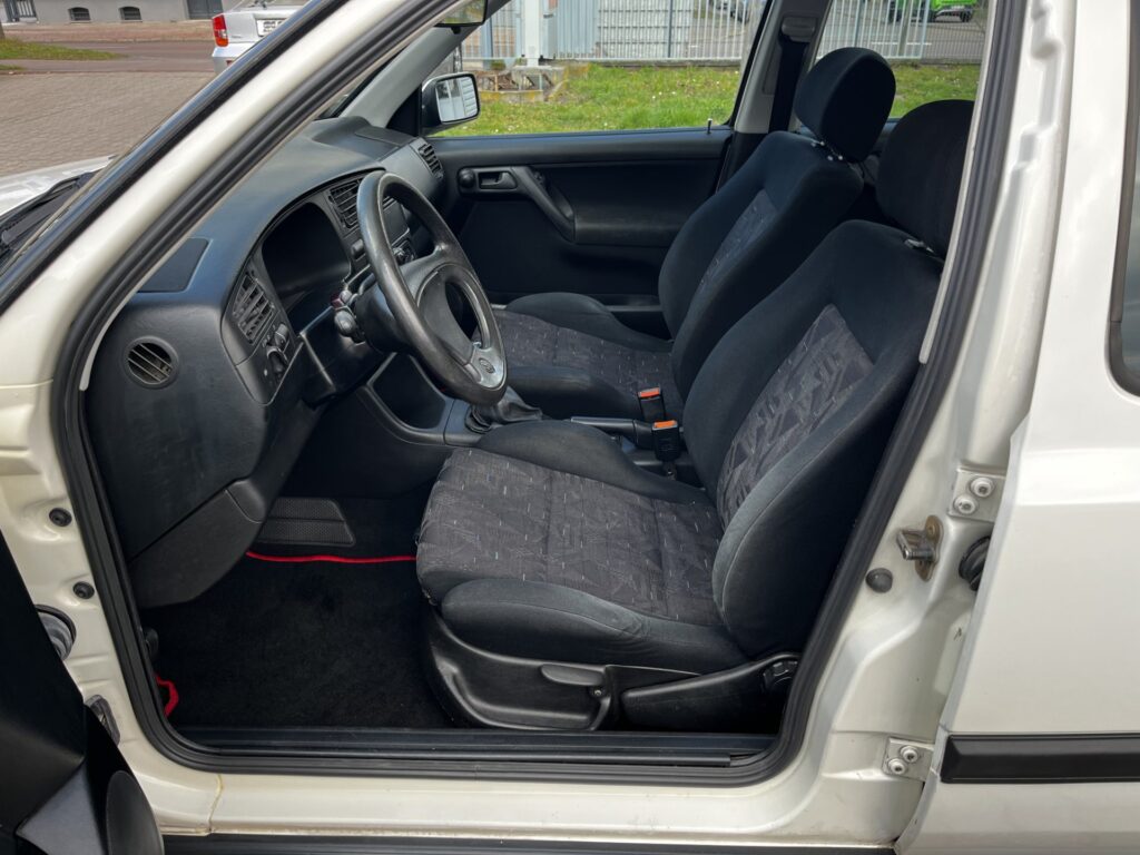 VW Golf 3 GTI 8V ohne Kat *guter Zustand*H-Abn.*HU+AU neu*169tkm