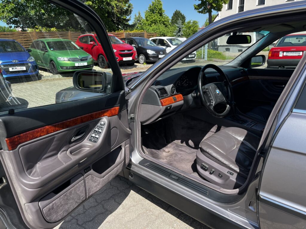 BMW 730i V8 (E38) *guter Zustand*HU+AU 05/2027*Klima*Automatik