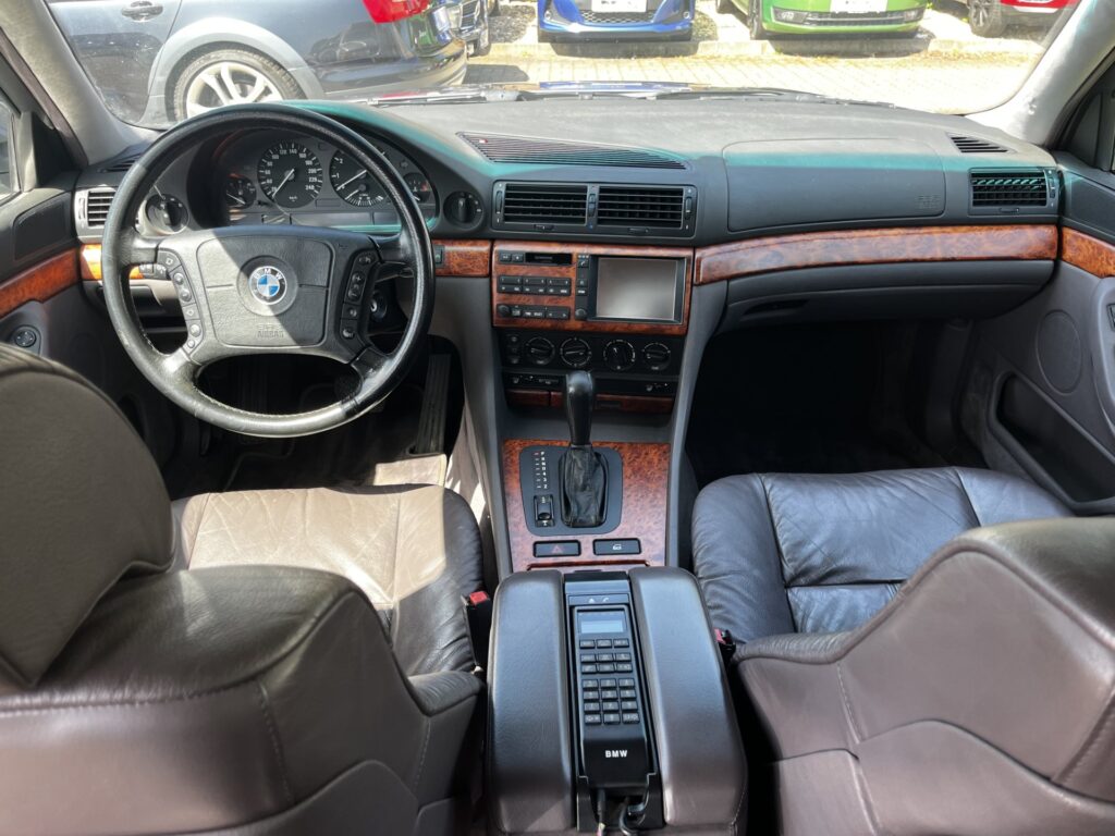BMW 730i V8 (E38) *guter Zustand*HU+AU 05/2027*Klima*Automatik