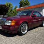 Oldtimer Mercedes 300 CE 1991 zum Verkauf bei TauschGarage
