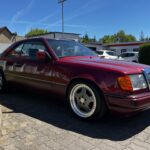 Oldtimer Mercedes 300 CE 1991 zum Verkauf bei TauschGarage – Ansicht 4
