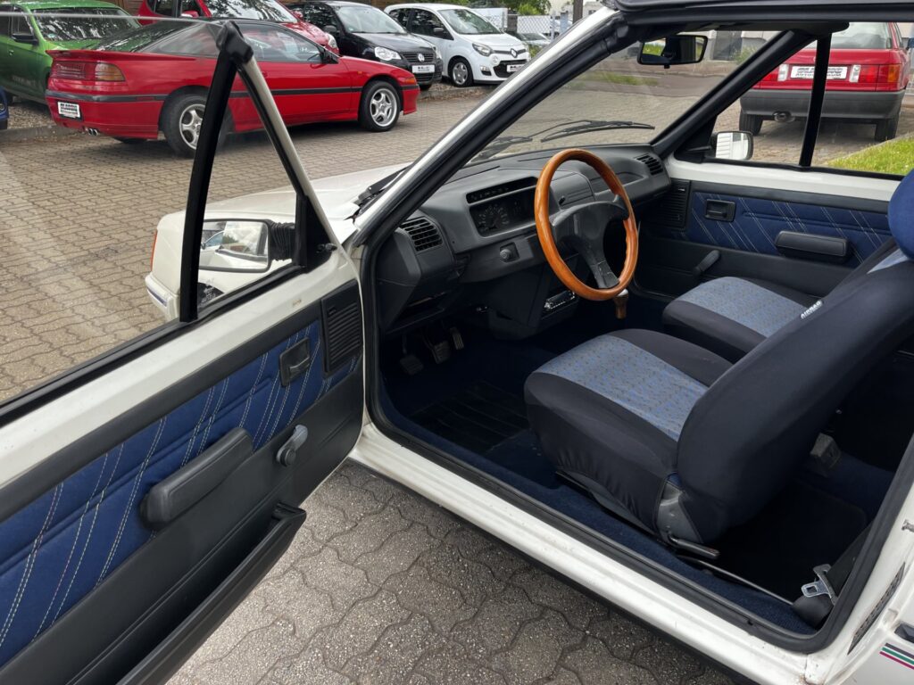 Peugeot 205 CJ Cabrio 1.4 *H-Abn.*HU+AU 06/2028*man.Verdeck