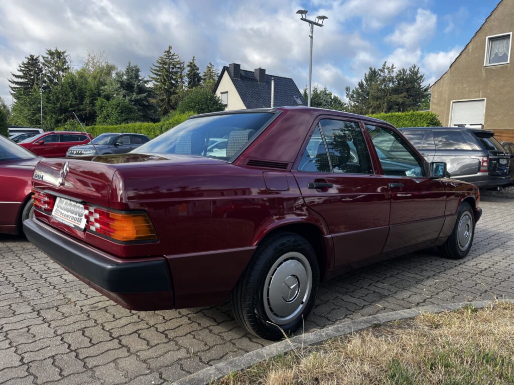 Mercedes-Benz 190 D 2.0 (W201) *2.Hd.*H-Abn.*HU+AU neu*5-Gang