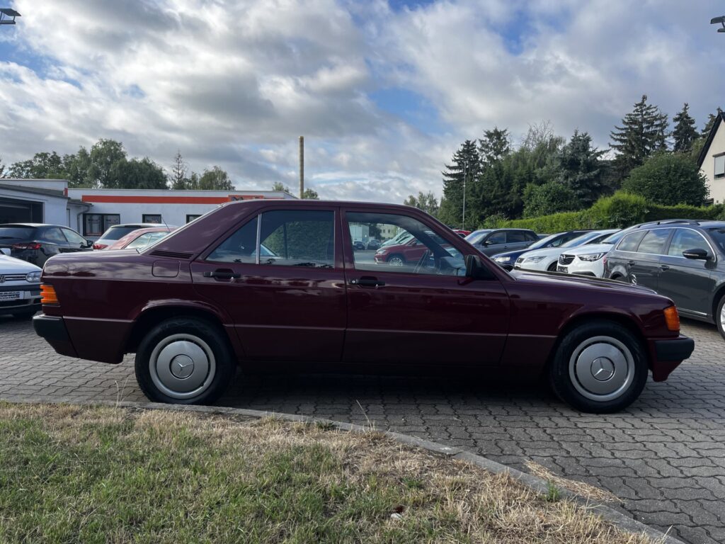 Mercedes-Benz 190 D 2.0 (W201) *2.Hd.*H-Abn.*HU+AU neu*5-Gang