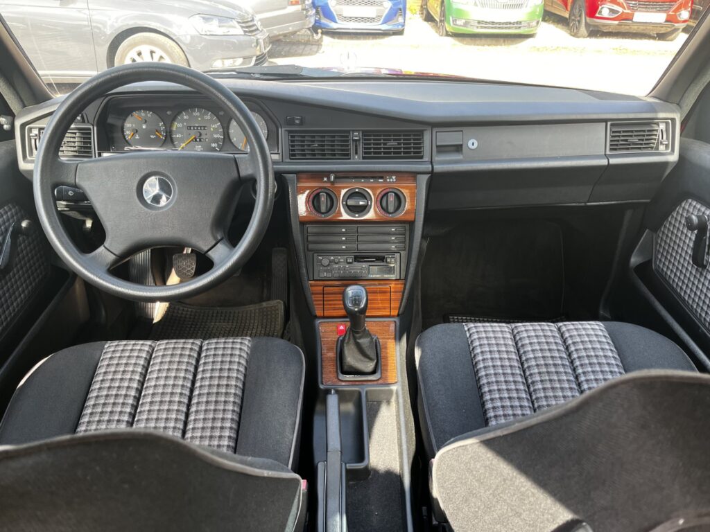 Mercedes-Benz 190 D 2.0 (W201) *2.Hd.*H-Abn.*HU+AU neu*5-Gang