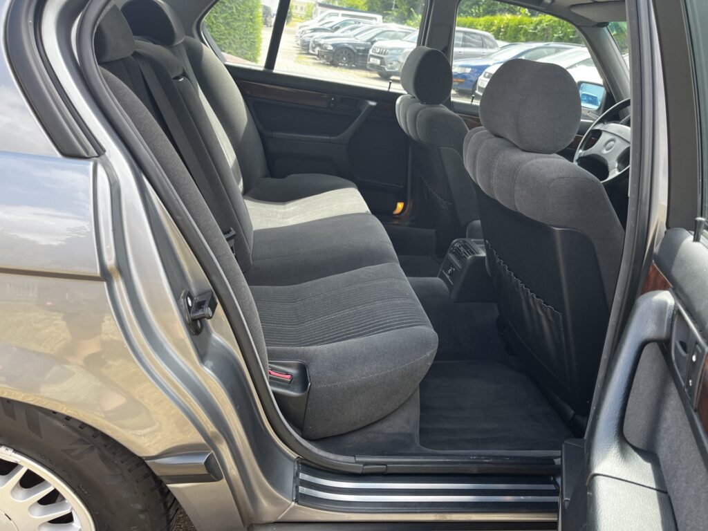 BMW 730i R6 (E32) *H-Abn.*HU+AU 12/2026*Automatik*Klima