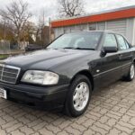 Youngtimer Mercedes-Benz C180 1997 zum Verkauf bei TauschGarage