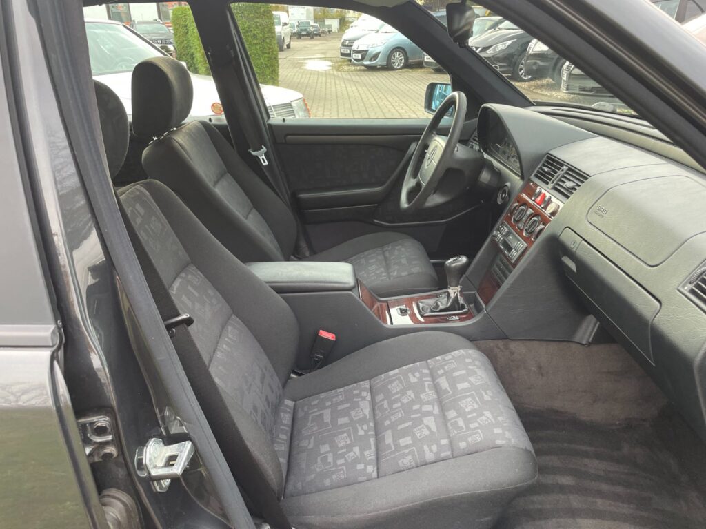 Mercedes-Benz C180 (W202) *2.Hd.*Klima*HU+AU neu*gepflegter Zustand