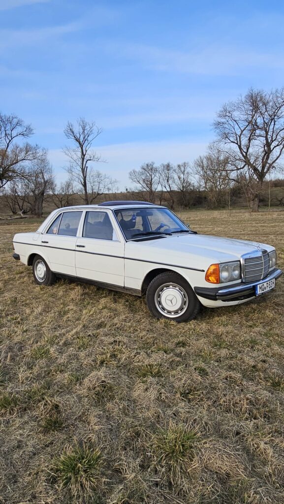 Mercedes W123 / H Zulassung / TÜV NEU / 220E