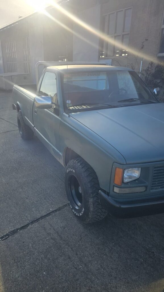 GMC C2500 – TÜV NEU – 6,2 Liter Diesel V8