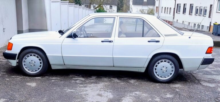 Mercedes-Benz 190E Automatik mit H Kennzeichen TÜV 04.28