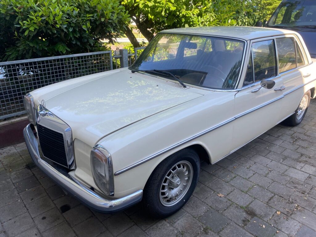 Mercedes Benz 230/8, Bj. 1971, OLDTIMER