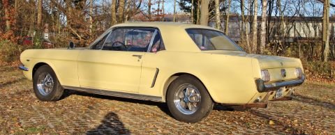 Ford Mustang, 1964/ 1/2, über 60 Jahre echte Patina